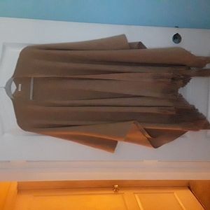 Crofts &Barrow Shawl with  Fringes